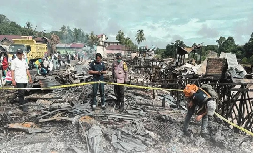 TAHAN PELAKU: Polres Nunukan akhirnya menahan pelaku dalang kebakaran besar yang terjadi di Mansalong, Kecamatan Lumbis. (DOK POLRES NUNUKAN)
