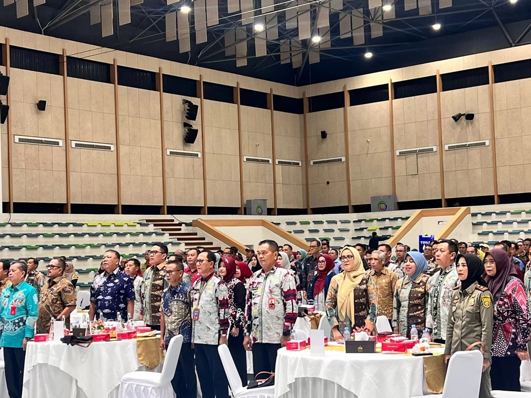 Gelaran Hari Antikorupsi Sedunia (Hakordia) yang berlangsung di GOR Segiri, Kamis (20/11/2025). (MELI/SAPOS)