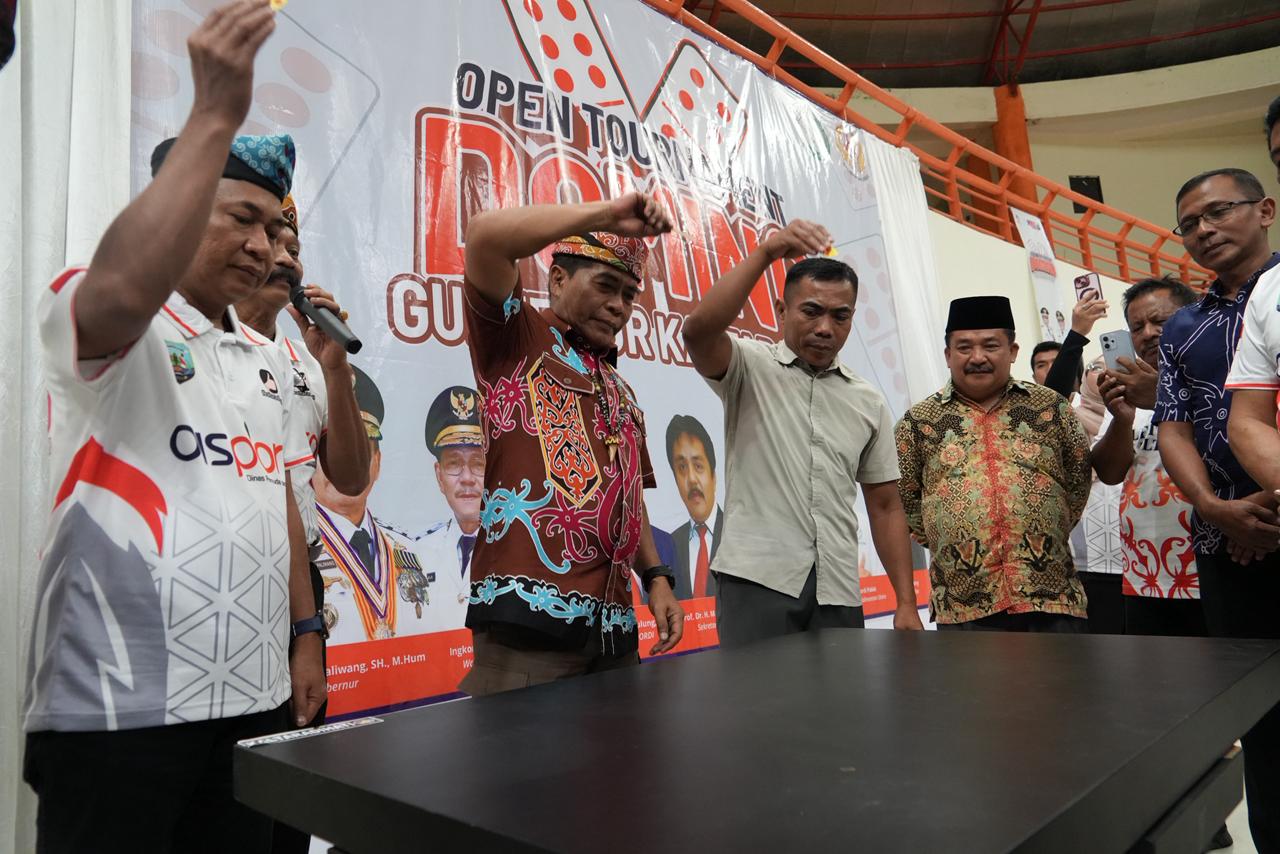 Gubernur Buka Tournament Domino Kaltara Cup di Dome Sport Center.