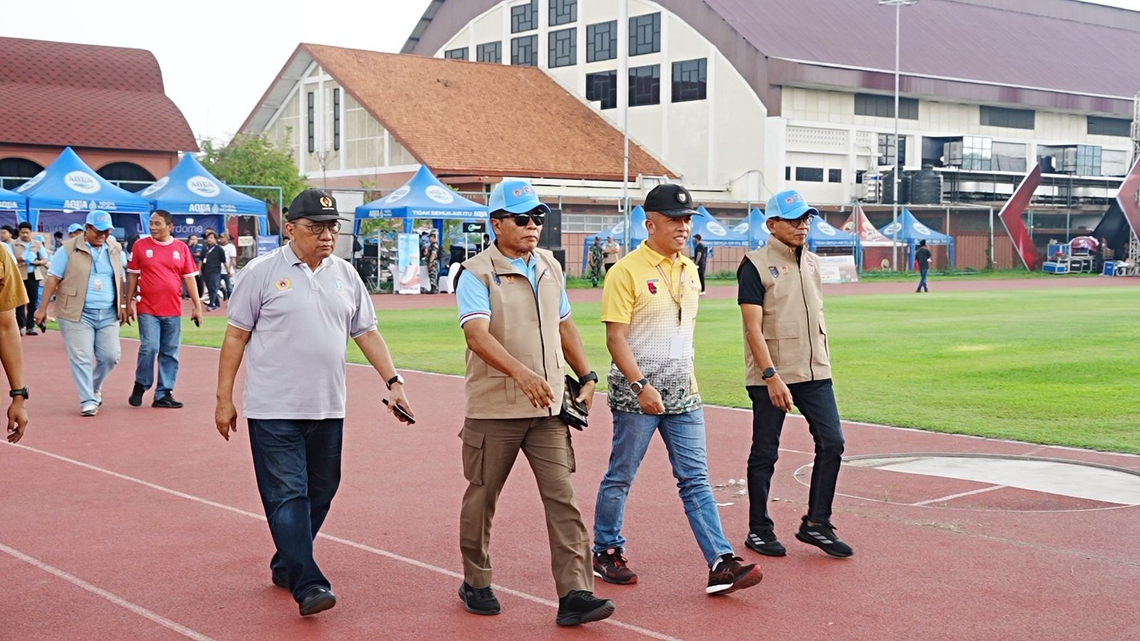 Gubernur hadiri Pembukaan Linus Sepak Bola Mini 2025 di Surabaya.