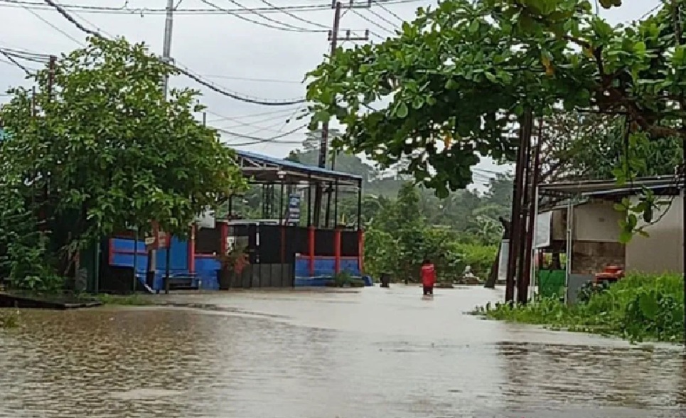 Genangan akibat hujan di Samarinda. (IST)