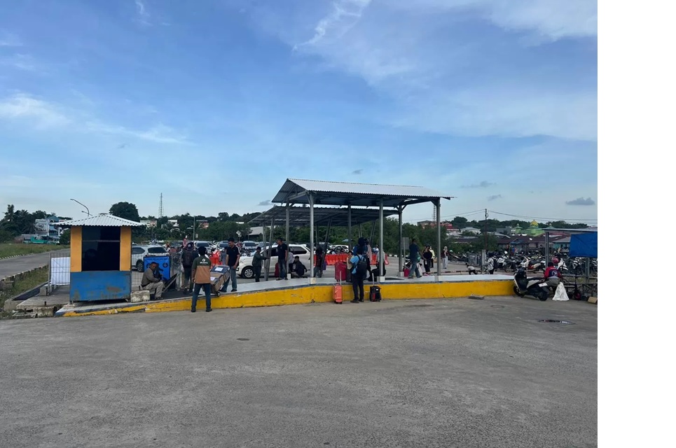 Akses layanan operasional ojol di Pelabuhan Tengkayu I Tarakan segera diberlakukan apabila persyaratan yang wajib dipenuhi oleh pihak aplikator, FOTO:ELIAZAR/RADAR TARAKAN