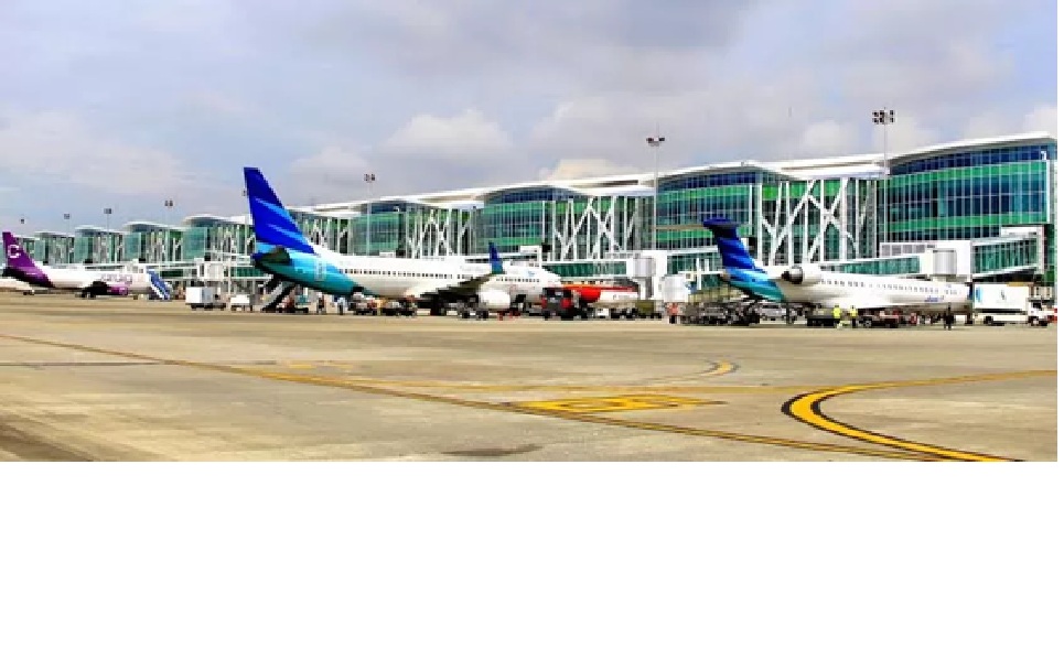 PICU INFLASI: Kenaikan tarif angkutan udara menjadi penyumbang terbesar inflasi Kota Balikpapan pada November 2025.(DOK)