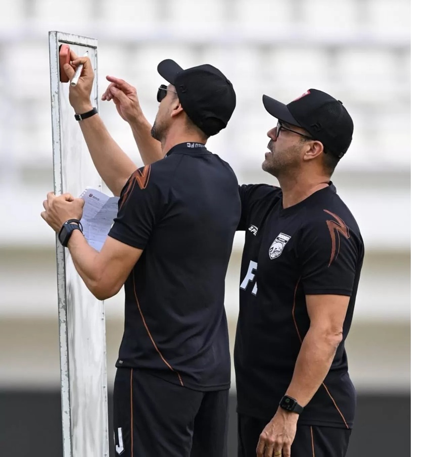 Memasuki jeda kompetisi, pelatih Fabio Lefundes bakal gelar evaluasi internal usai Borneo mengalami dua kekalahan beruntun.