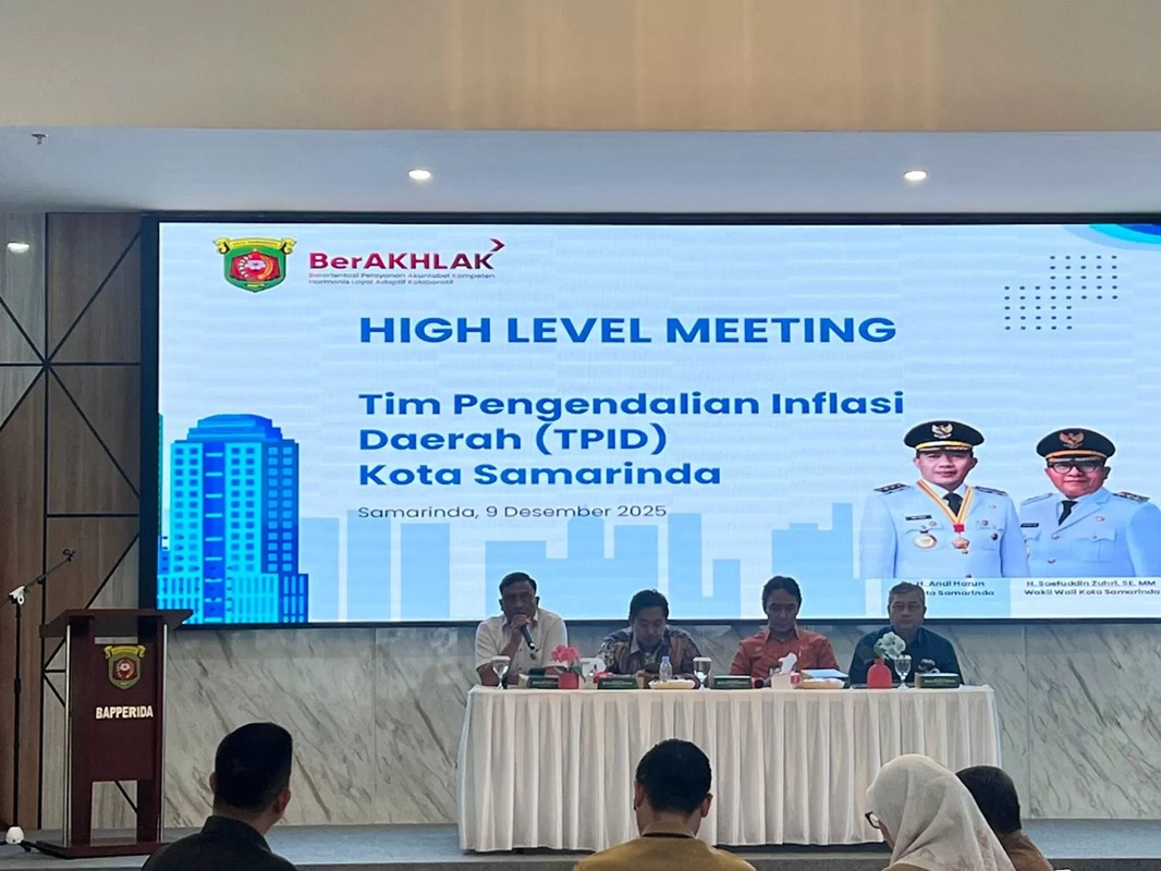 High level meeting TPID Kota Samarinda, Selasa (9/12/2025). (MELI/SAPOS)