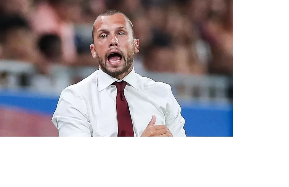 John Heitinga (X/FabrizioRoman)