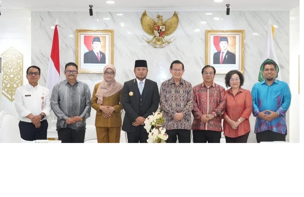 Pemerintah Malayasia tertarik untuk menghubungkan langsung Kaltim dan Serawak, melalui rute penerbangan sebagai simbol kedekatan dan kerja sama antarnegara satu kawasan.