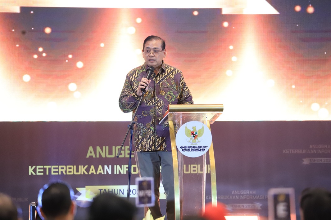 Ketua KIP Donny Yoesgiantoro