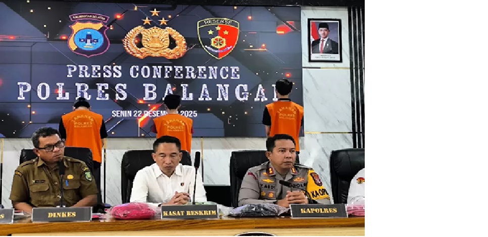 Para tersangka dibeber ke media.