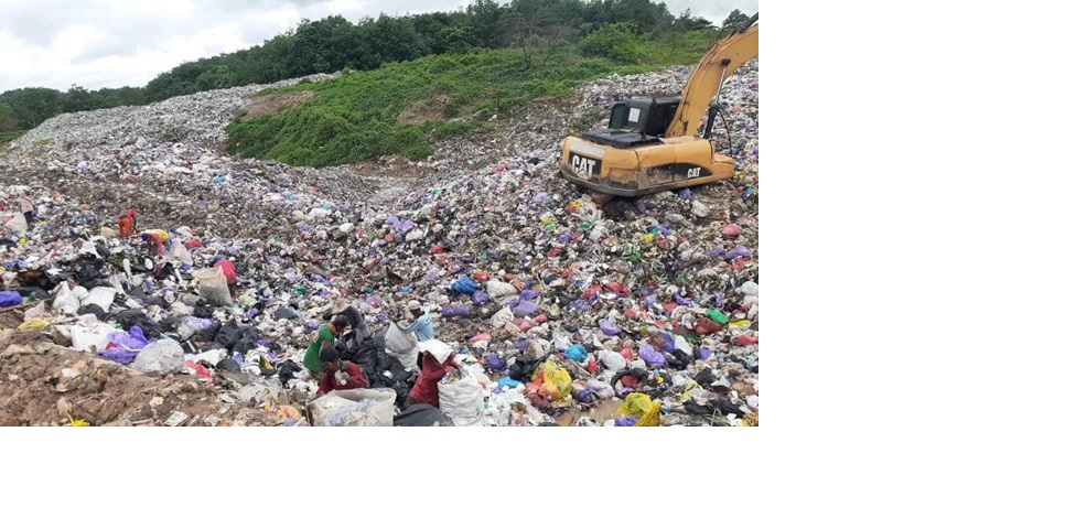 Ilusrtrasi tumpukan sampah di TPA regional. (Sheilla/Radar Banjarmasin)