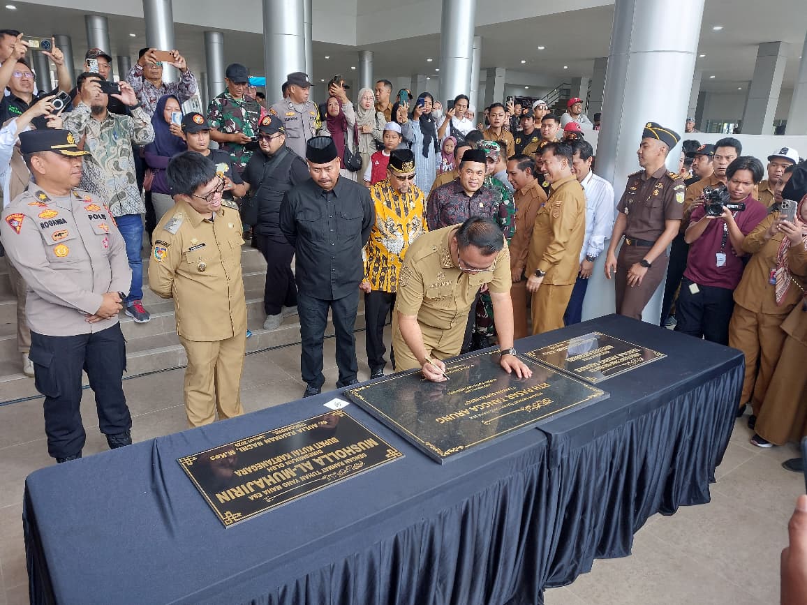 Peresmian Tangga Arung Square yang berpusat di Tenggarong, pusat perekonomian modern baru Kukar (Elmo/Prokal.co)