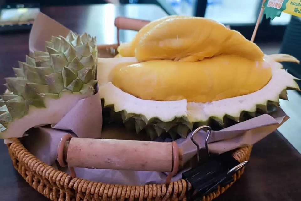 Durian Musang King atau Mao Shan Wang khas daerah Kelantan, bisa anda temukan di kawasan Bukit Bintang, Kuala Lumpur Malaysia. (ISTIMEWA)