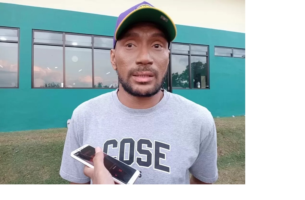 Leonard Tupamahu ditunjuk jadi pelatih kepala Persiba Balikpapan. (JPG.)