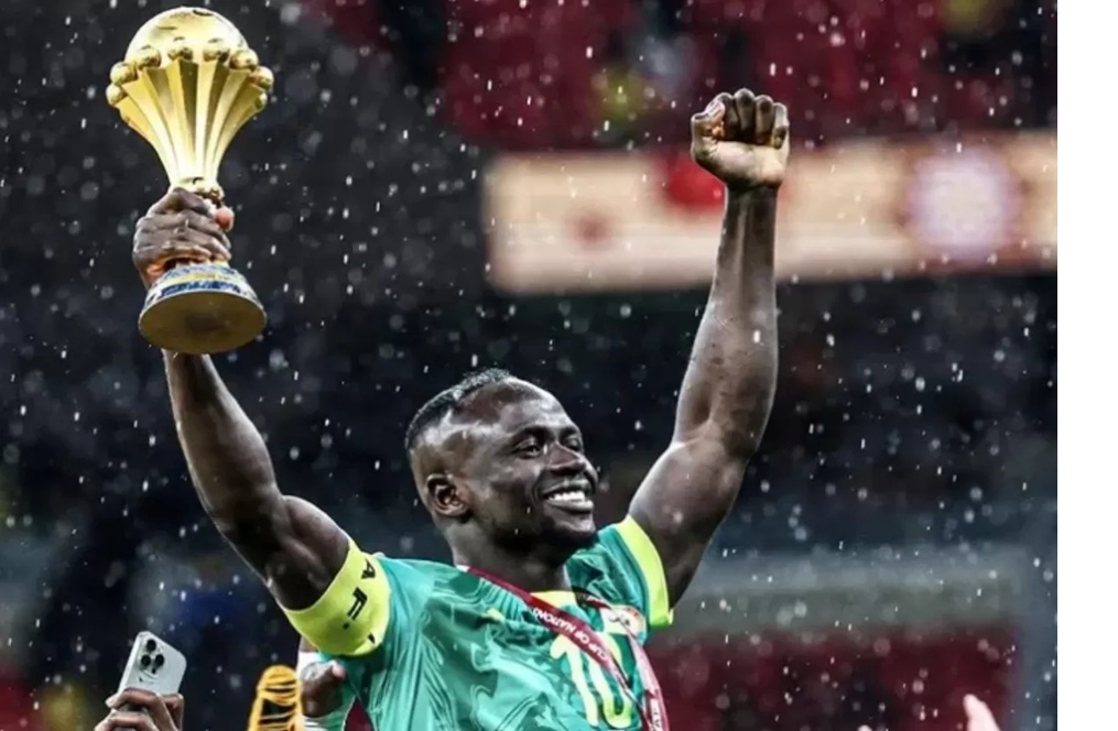 Aksi walk out singkat Timnas Senegal di final Piala Afrika 2025 menuai kritik keras. Banyak pihak menilai insiden tersebut mencoreng citra sepak bola Afrika. (Instagram/@afcon2025_)