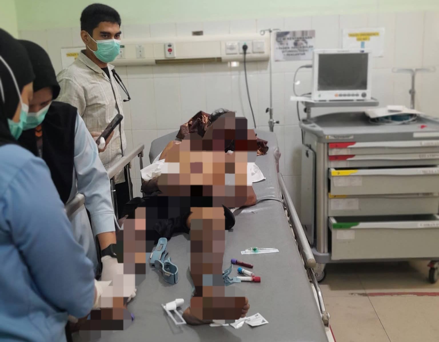 Alpianur, ODGJ di Desa Loa Duri Ulu, Loa Janan yang mengalami luka bakar akibat orang asing mendapat penanganan medis di puskesmas setempat (Istimewa)