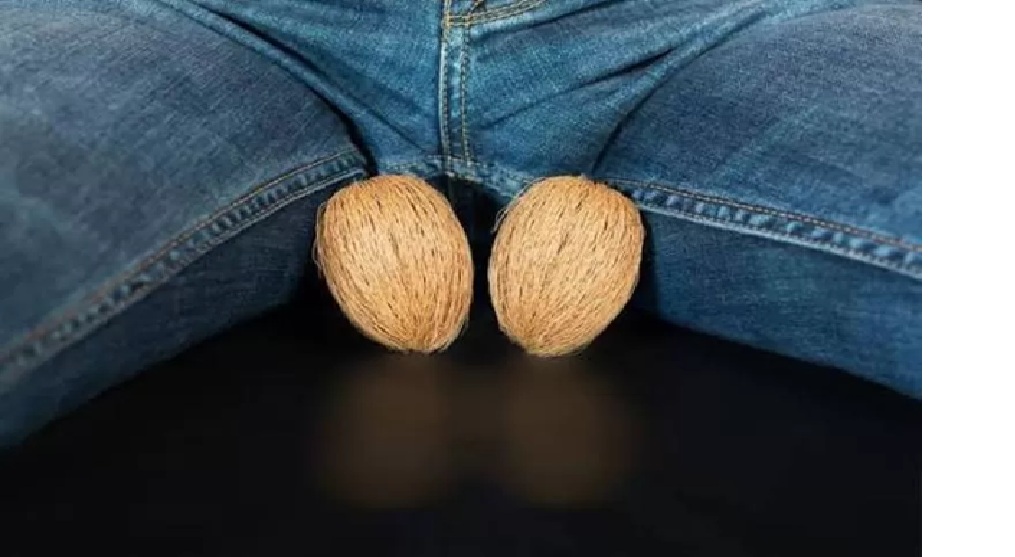 Menjaga buah Zakar tetap sehat dan kencang sangat perlu dilakukan. Sebab, kesehatan reproduksi lelaki menjadi agenda vital dalam kehidupan.