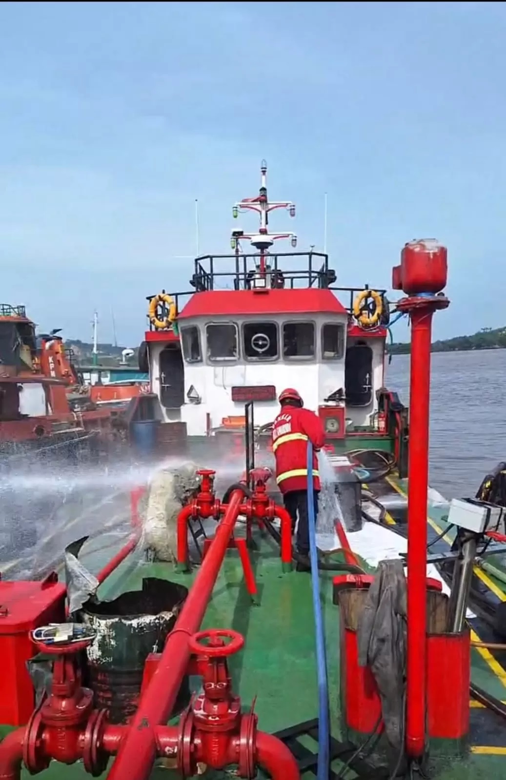 Kebakaran di kapal pengangkut CPO