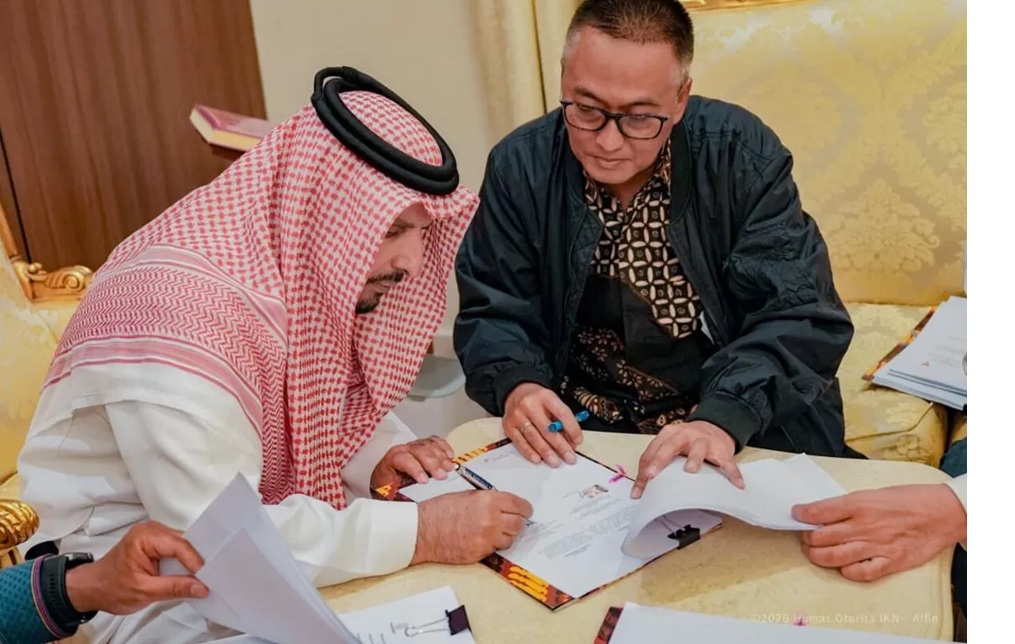 Penandatanganan kerja sama antara Otorita Ibu Kota Nusantara (IKN) dan Ayedh Dejem Group di Dubai, terkait pengembangan kawasan terpadu (mixed-use) di KIPP IKN dengan nilai investasi sekitar Rp 4 T.