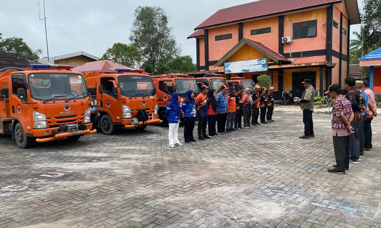 Kepala Pelaksana BPBD Kotim, Multazam, mengatakan bahwa pihaknya telah melaksanakan distribusi air bersih ke wilayah terdampak.