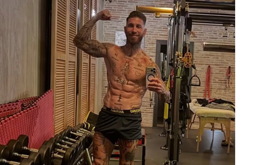 Sergio Ramos dikabarkan hampir terjun ke dunia tinju profesional dan disebut siap menghadapi Andrew Tate dalam duel enam ronde di Qatar. (Istimewa)