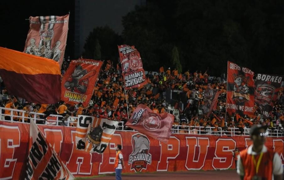Suporter Pusamania.(Dok.Pusamania)