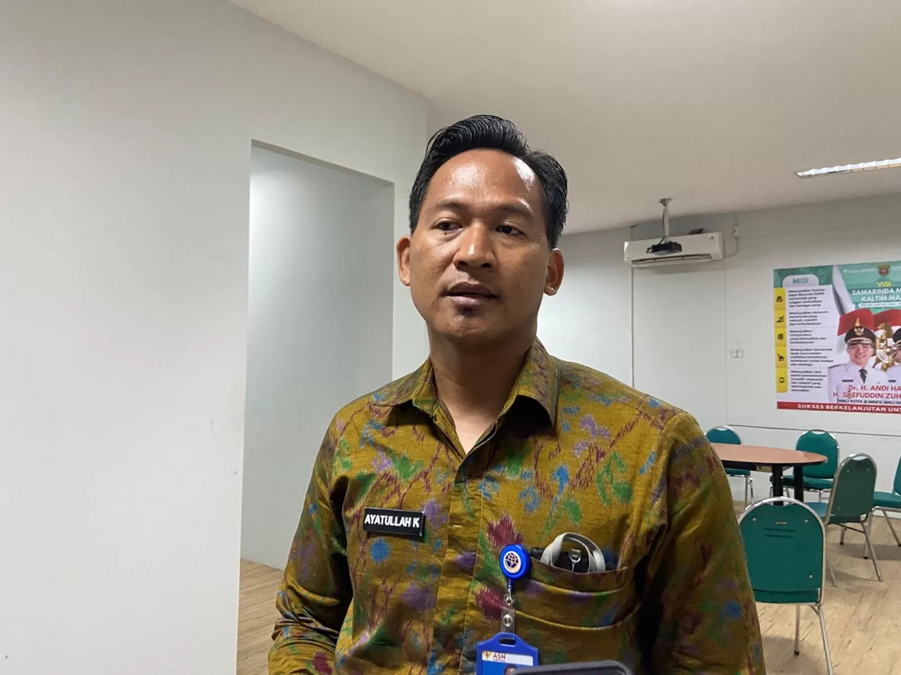 Pelaksana tugas Kepala Bidang Prasarana Dinas Perhubungan Kota Samarinda Ayatullah menyampaikan kondisi penerangan di Jembatan Achmad Amins yang terganggu akibat pencurian kabel dan lampu.