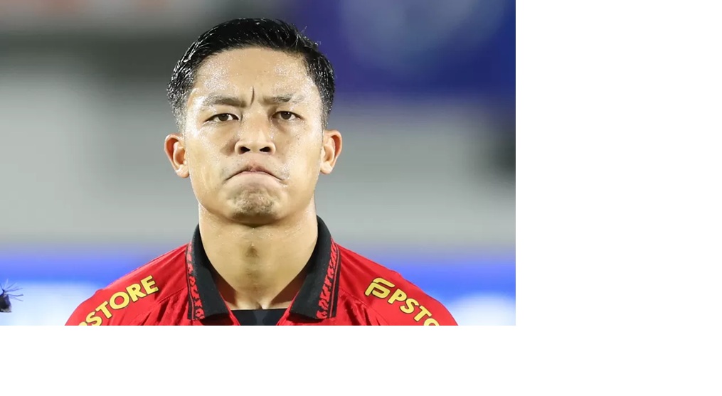 Pesepak Bola Persija Jakarta Ilham Rio Fahmi pada pertandingan Liga 1 melawan PSIS Semarang di Stadion Indomilk Arena, Kabupaten Tangerang, Banten, Rabu (5/3/2025). (Dery Ridwansah/ JawaPos.com)