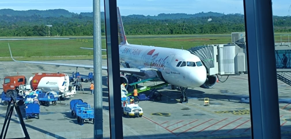 Bandara SAMS Sepinggan Balikpapan.