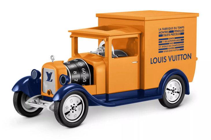 Jam meja mekanis berbentuk truk mini yang diciptakan Louis Vuitton, bernama &ldquo;Camionnette&rdquo; (Dok. Louis Vuitton)