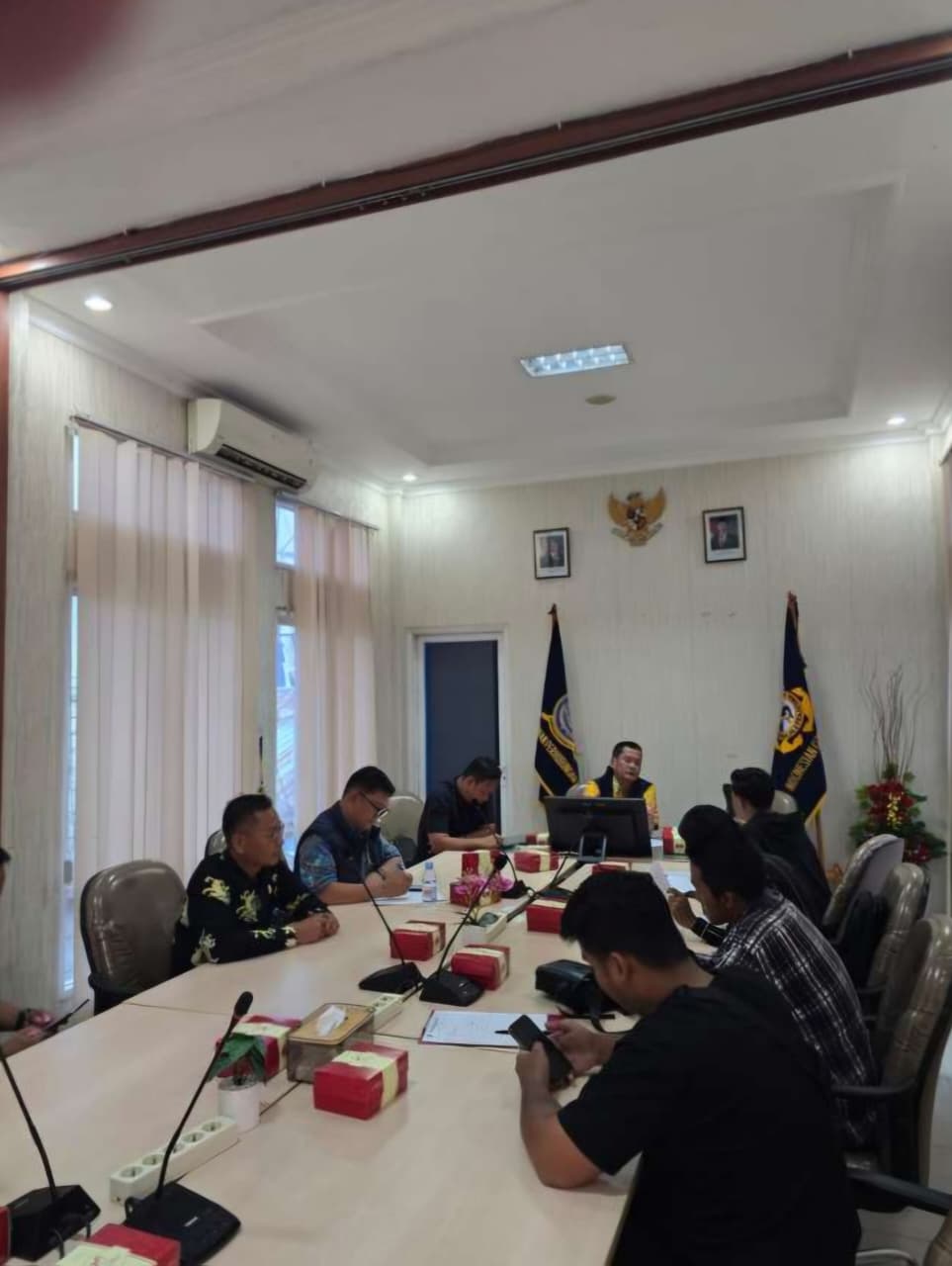 Pertemuan antara mahasiswa dan KSOP.