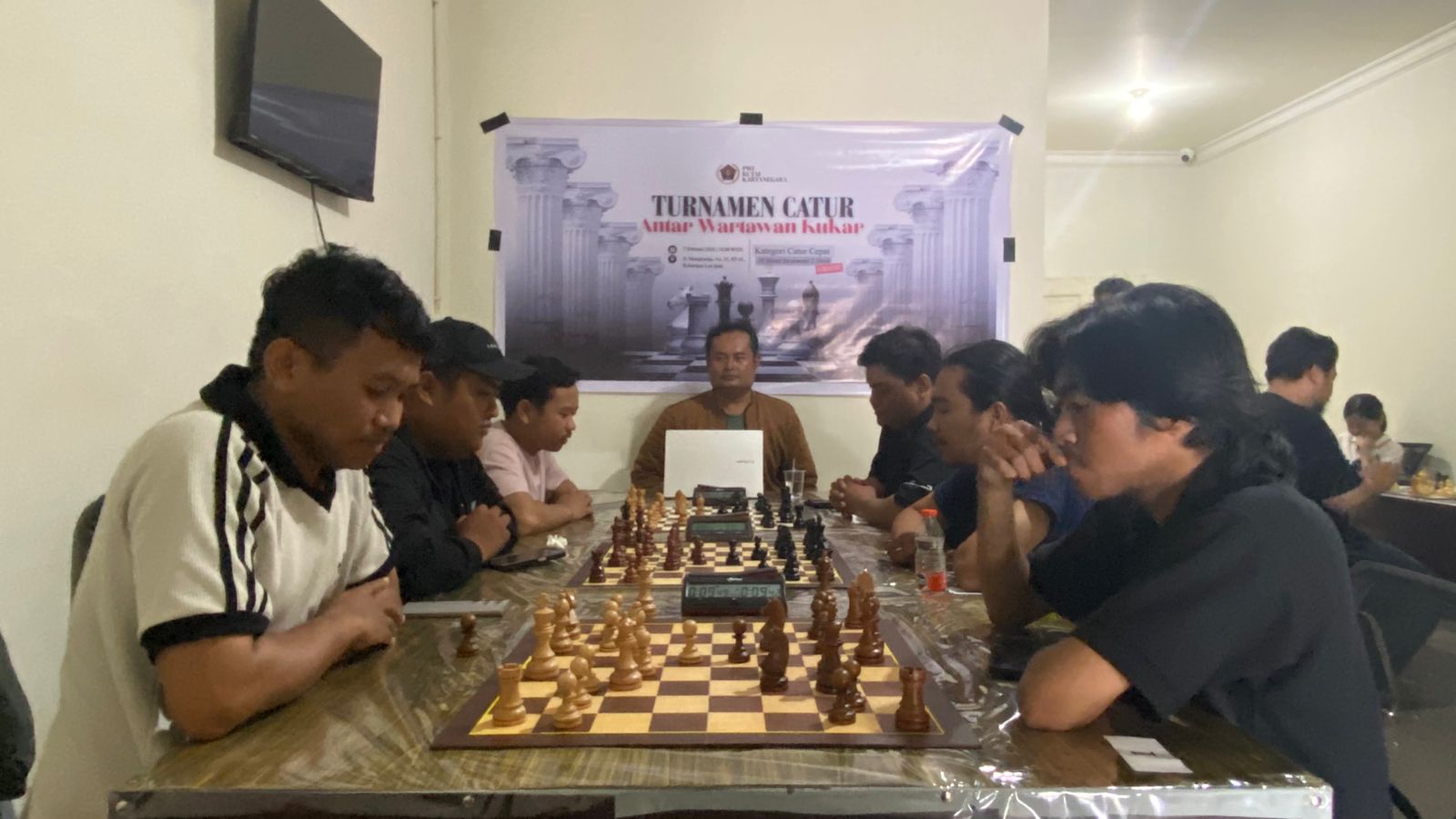 Lomba Catur yang digelar PWI Kukar dalam rangka menyemarakkan HPN 2026 (Ist/PWI Kukar)