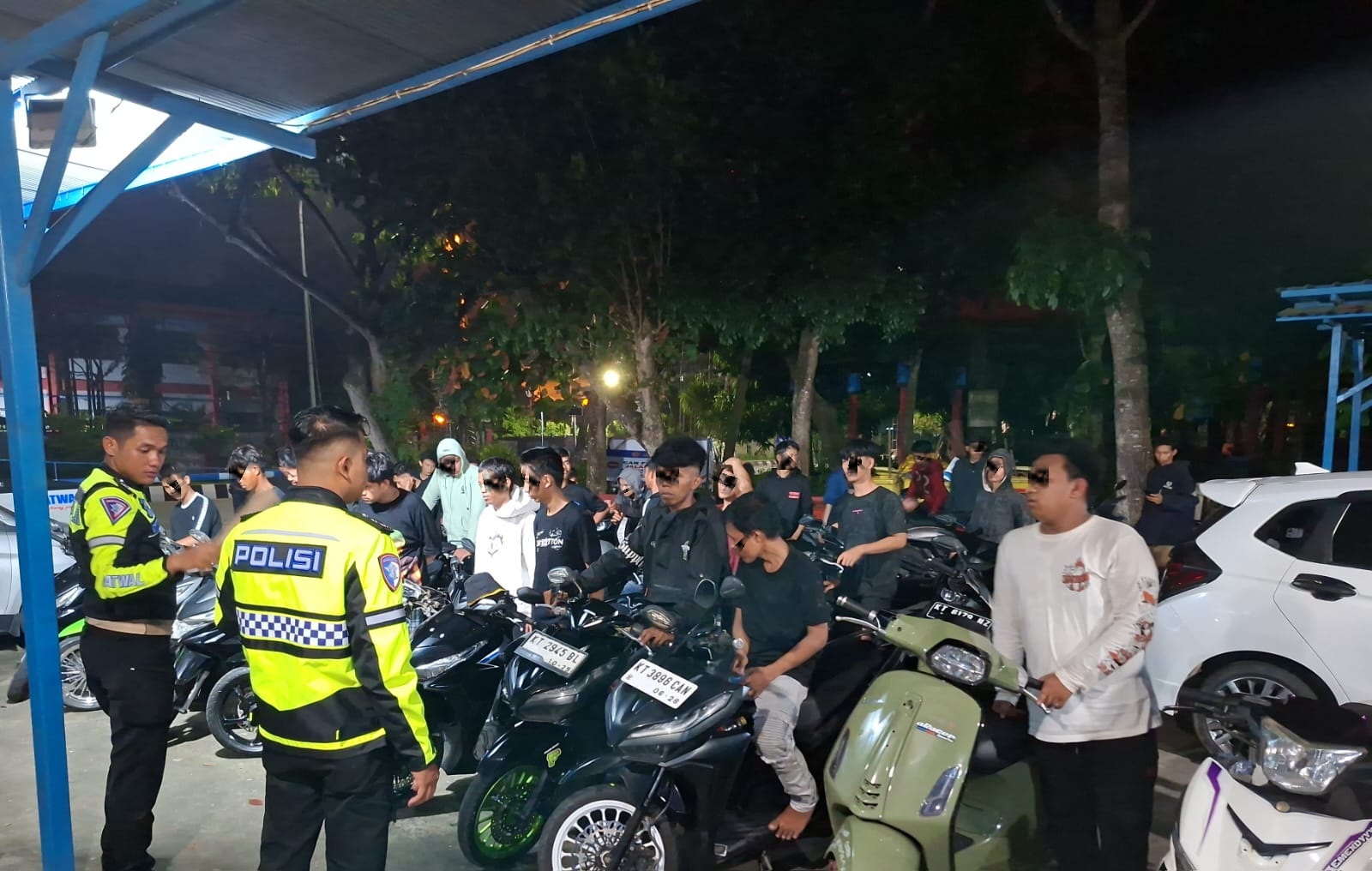 Satlantas Polres Samarinda amankan 32 motor dan pengendara balap liar.