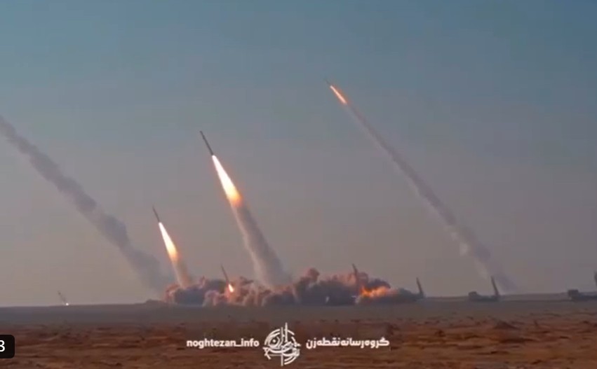 Iran melancarkan serangan balasan dengan rudal dan drone.