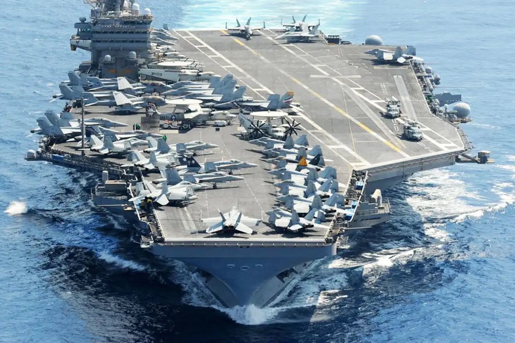 Kapal Induk USS Abraham Lincoln.
