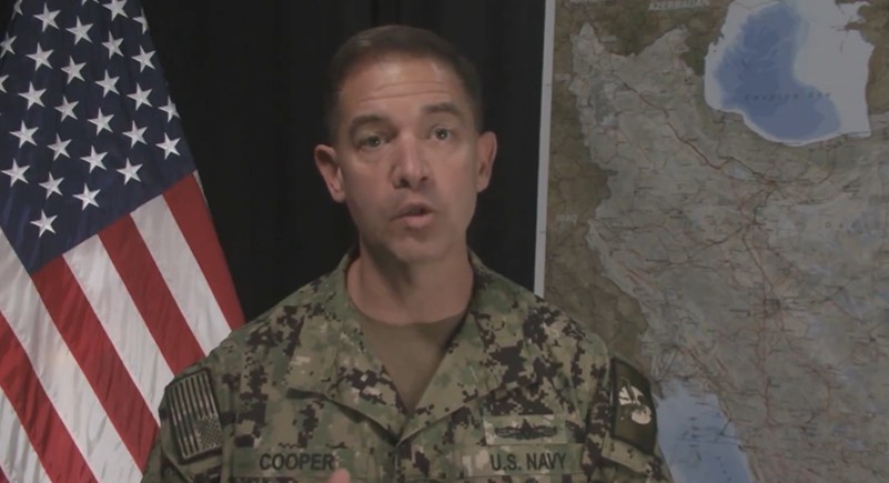Laksamana Brad Cooper