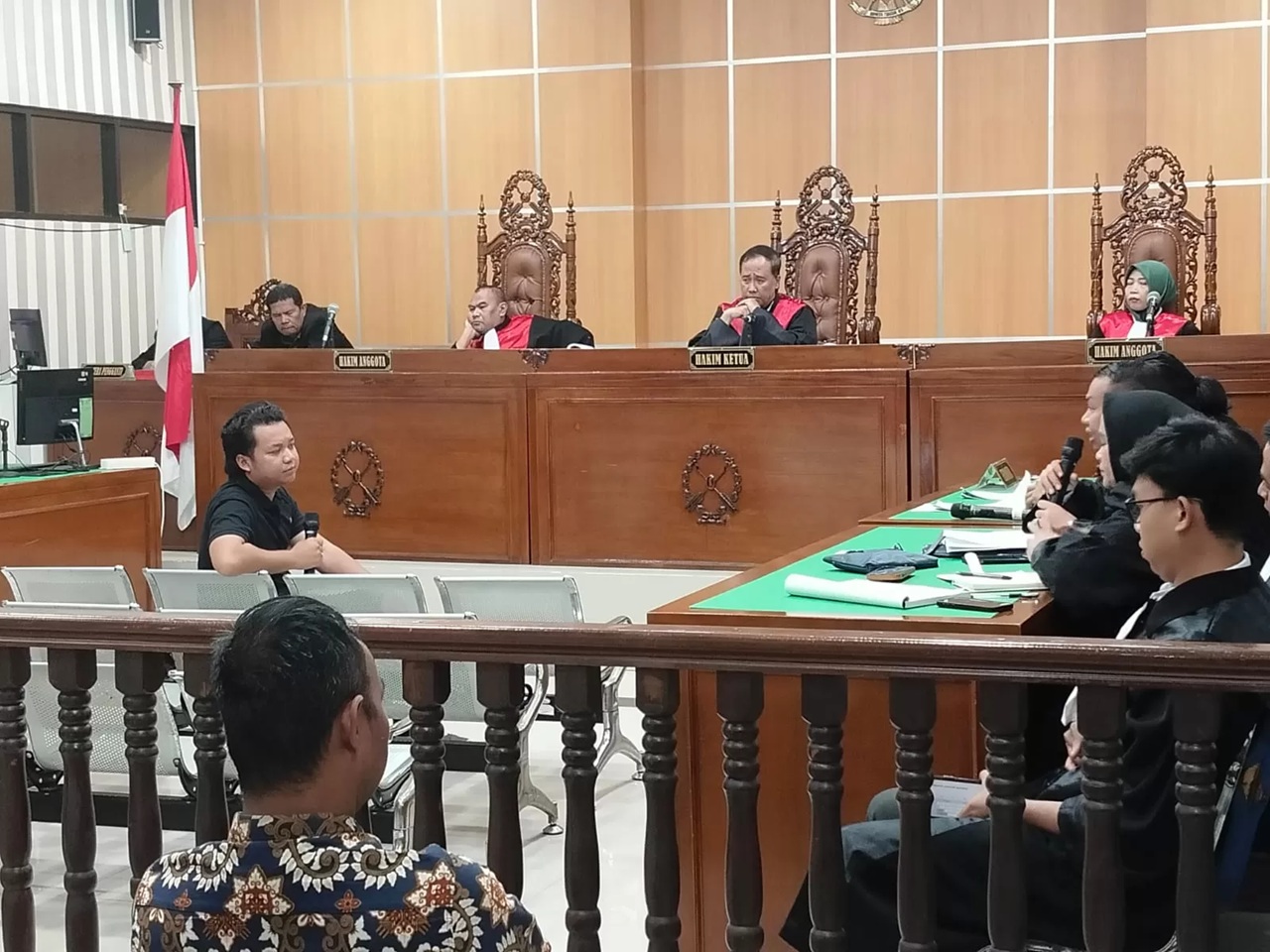 Sidang dugaan perakitan molotov di Pengadilan Negeri Samarinda, Selasa (3/3/2026). (Bayu/KP) 