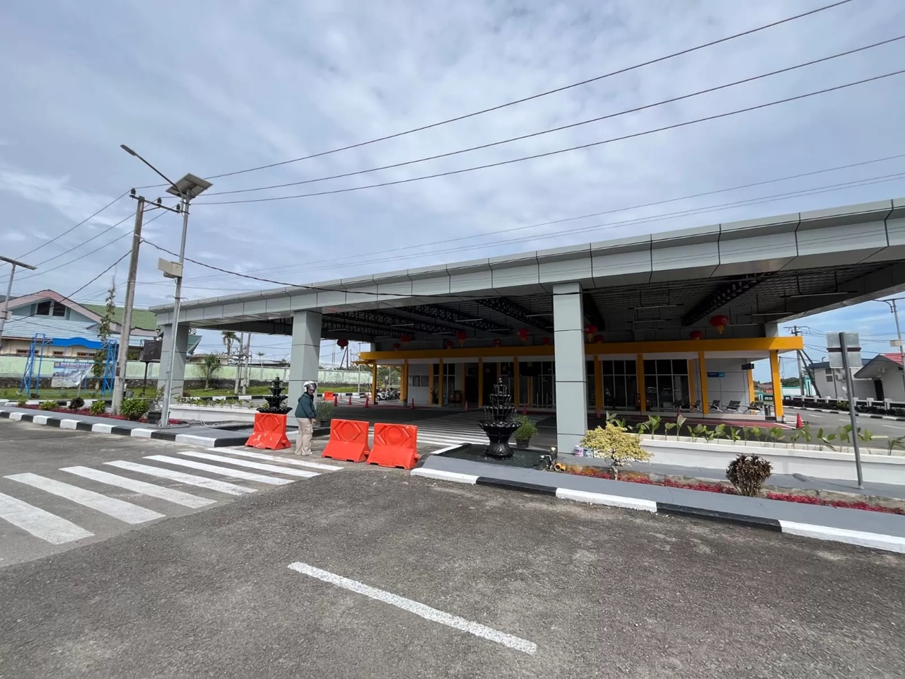 BELUM TEREALISASI: Hingga saat ini belum ada kejelasan rencana pembangunan Green Airport di Kaltara meskipun sudah penandatanganan MoU dengan pihak Kanada. (FAISAL/HRK) 