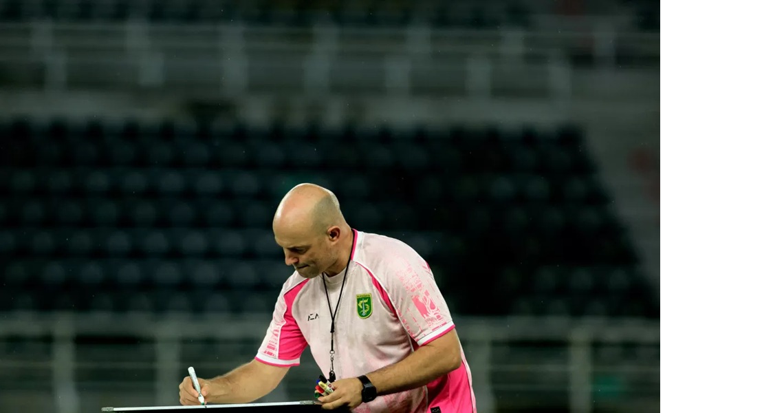 Pelatih Persebaya Surabaya, Bernardo Tavares (Persebaya) 