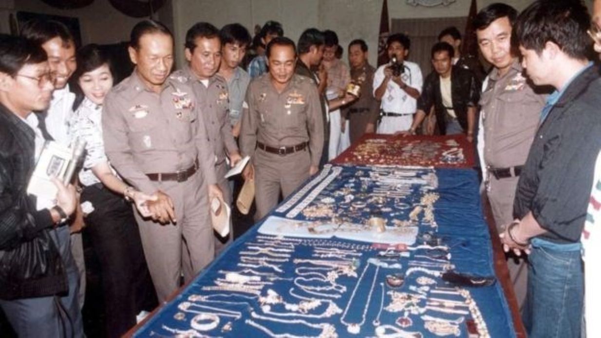 Pengembalian barang yang dicuri.