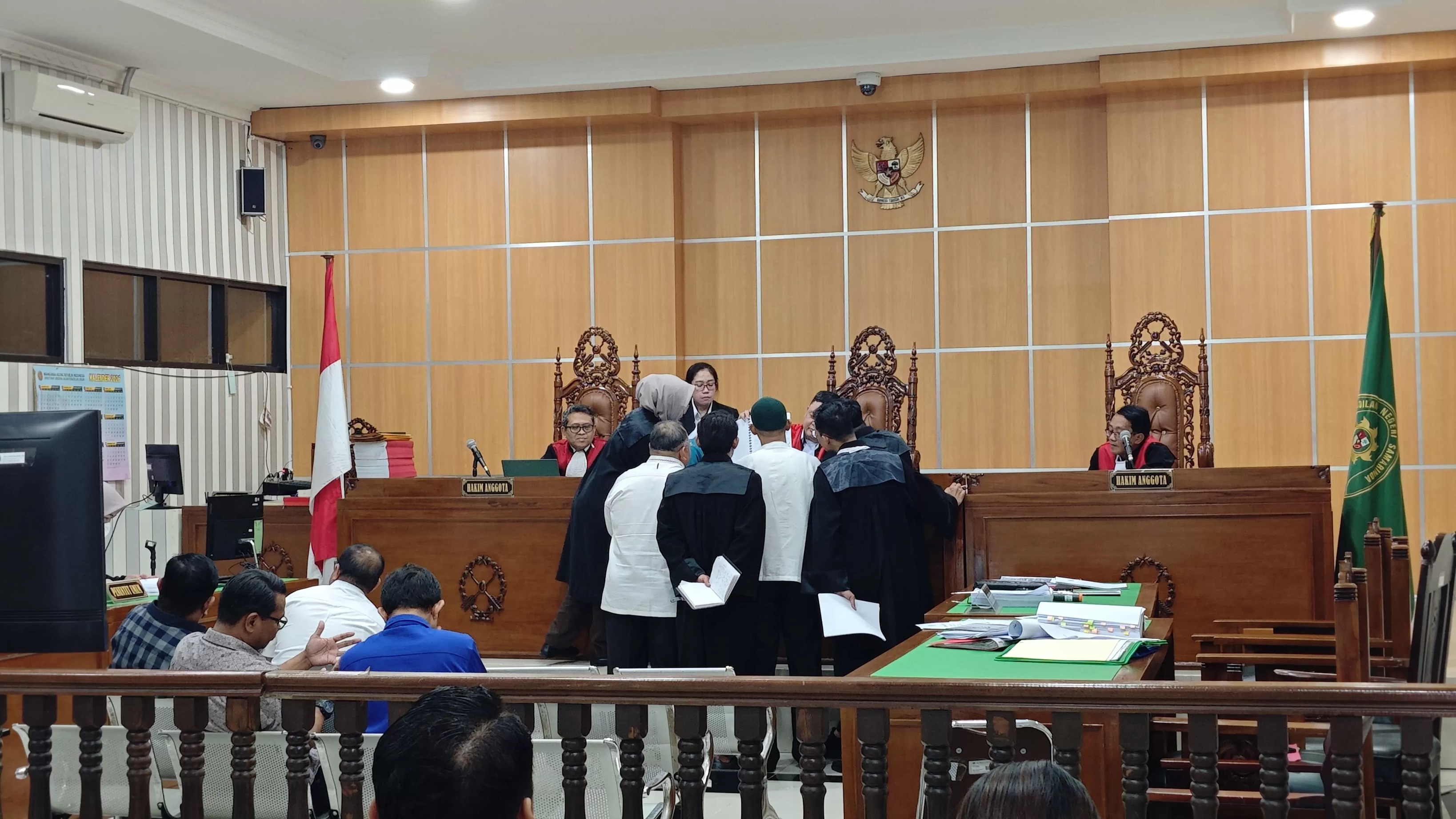 Suasana sidang perkara dugaan korupsi pengelolaan keuangan di tubuh Perusahaan Daerah (Perusda) Pertambangan Bara Kaltim Sejahtera (BKS).