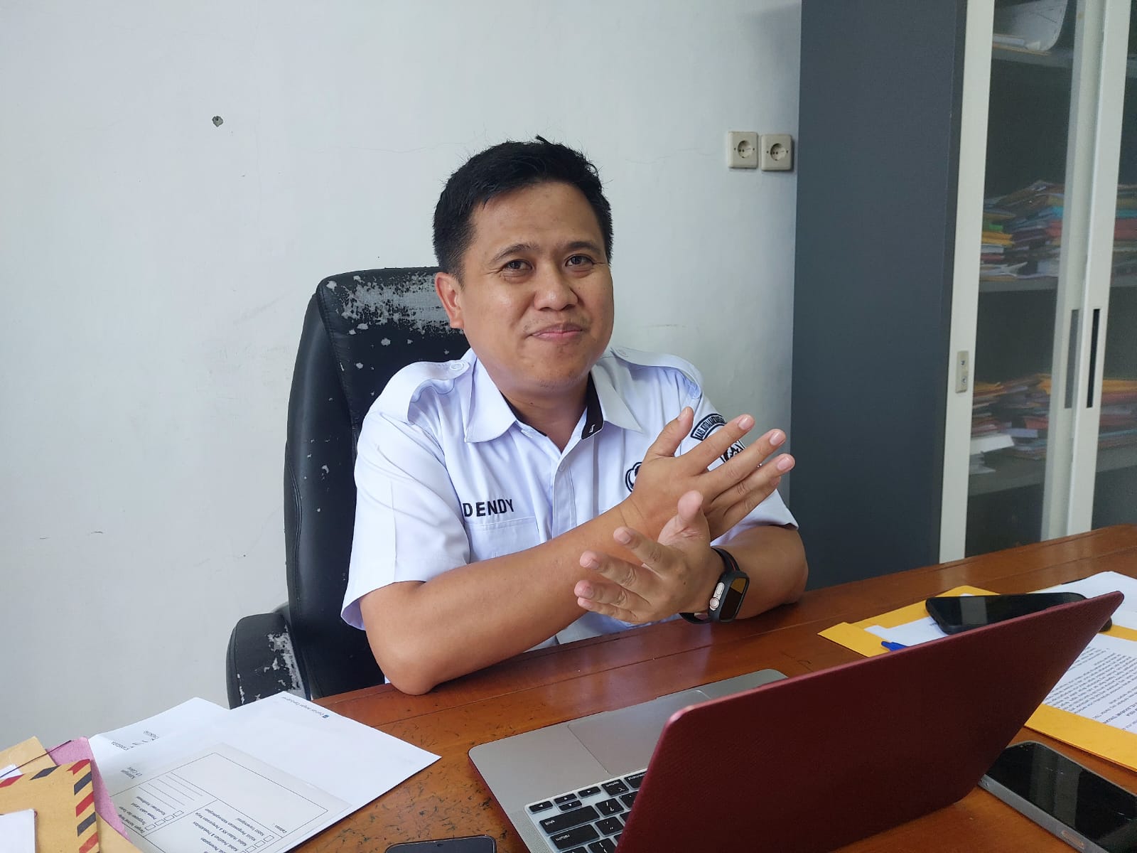 Sekretaris Dinas Transmigrasi dan Tenaga Kerja Kukar Dendy Irwan Fahriza (Elmo/Prokal.co)