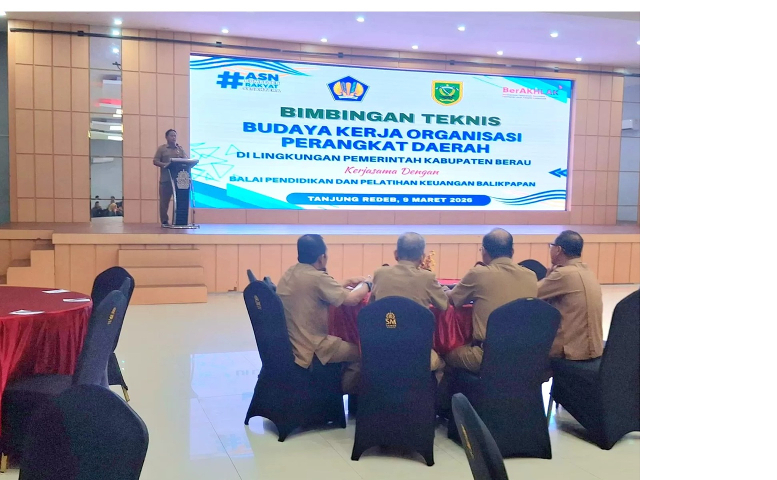 Sekkab Berau M Said, saat menghadiri Bimtek Budaya Kerja Organisasi Perangkat Daerah di Lingkungan Pemkab Berau