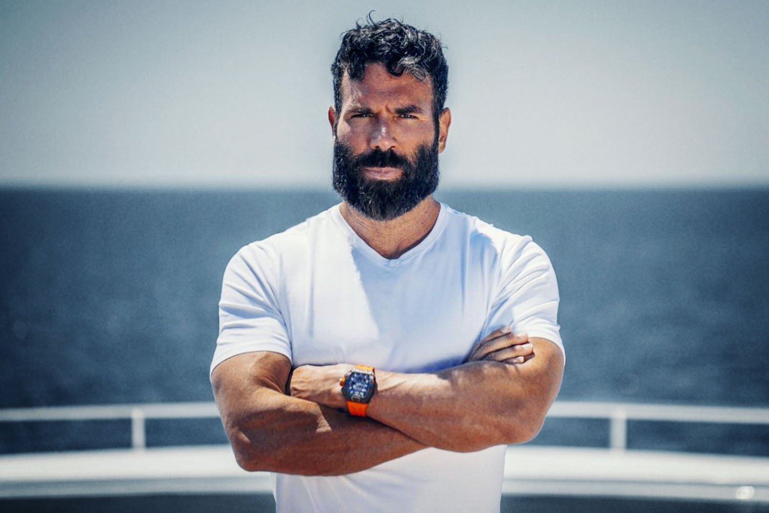 Raja media sosial dan pemain poker profesional, Dan Bilzerian