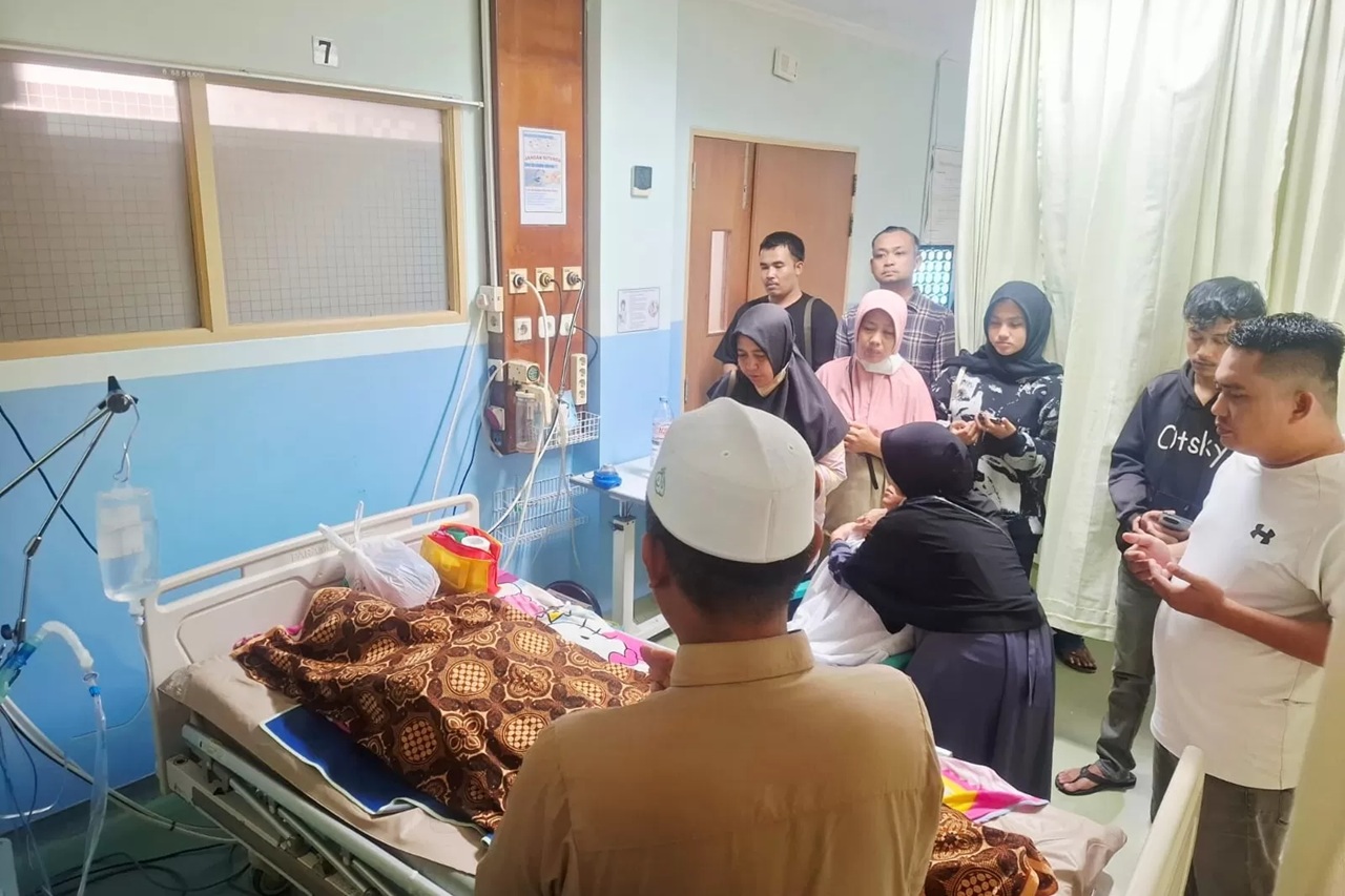 Irfan Zaki Azizi (16) meninggal dunia pada Jumat (13/3) setelah sempat menjalani perawatan intensif di rumah sakit. (ISTIMEWA) 