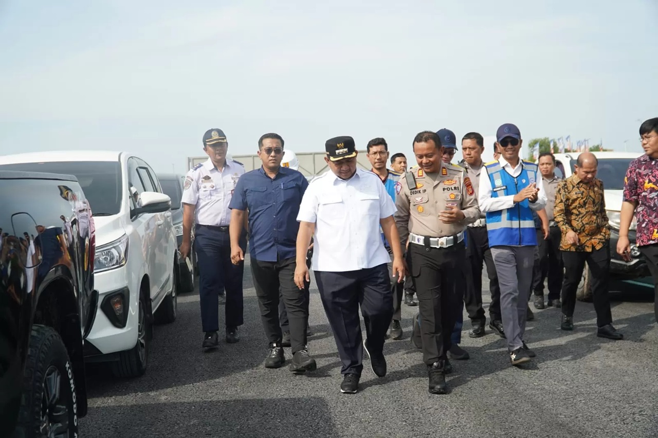 Peninjauan kesiapan jalur Tol IKN dilakukan oleh Bupati PPU Mudyat Noor bersama jajaran BBPJN Kaltim dan Polda Kaltim.