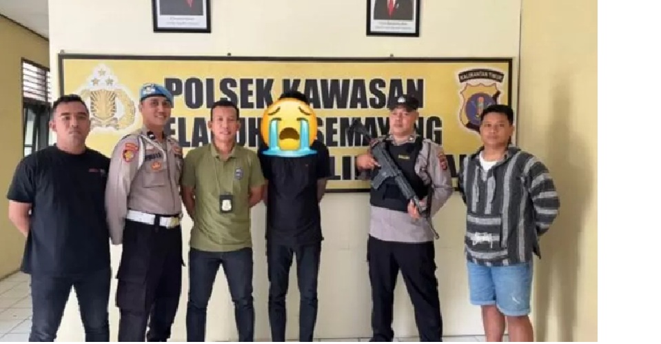 Pelaku ditangkap polisi. 