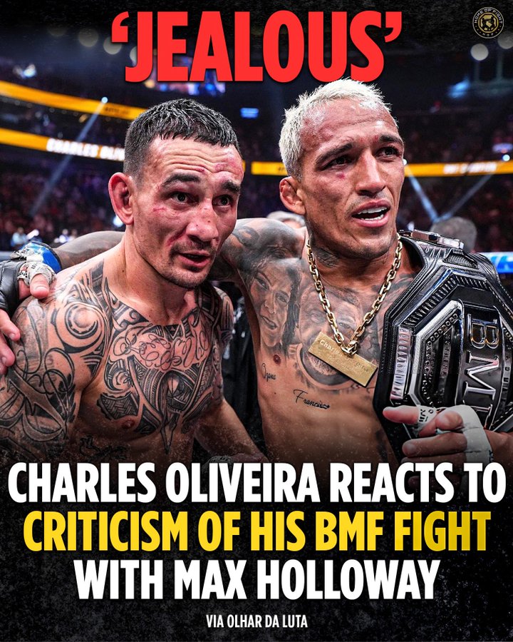 Charles dan Max Holloway usai perebutan gelar BMF,