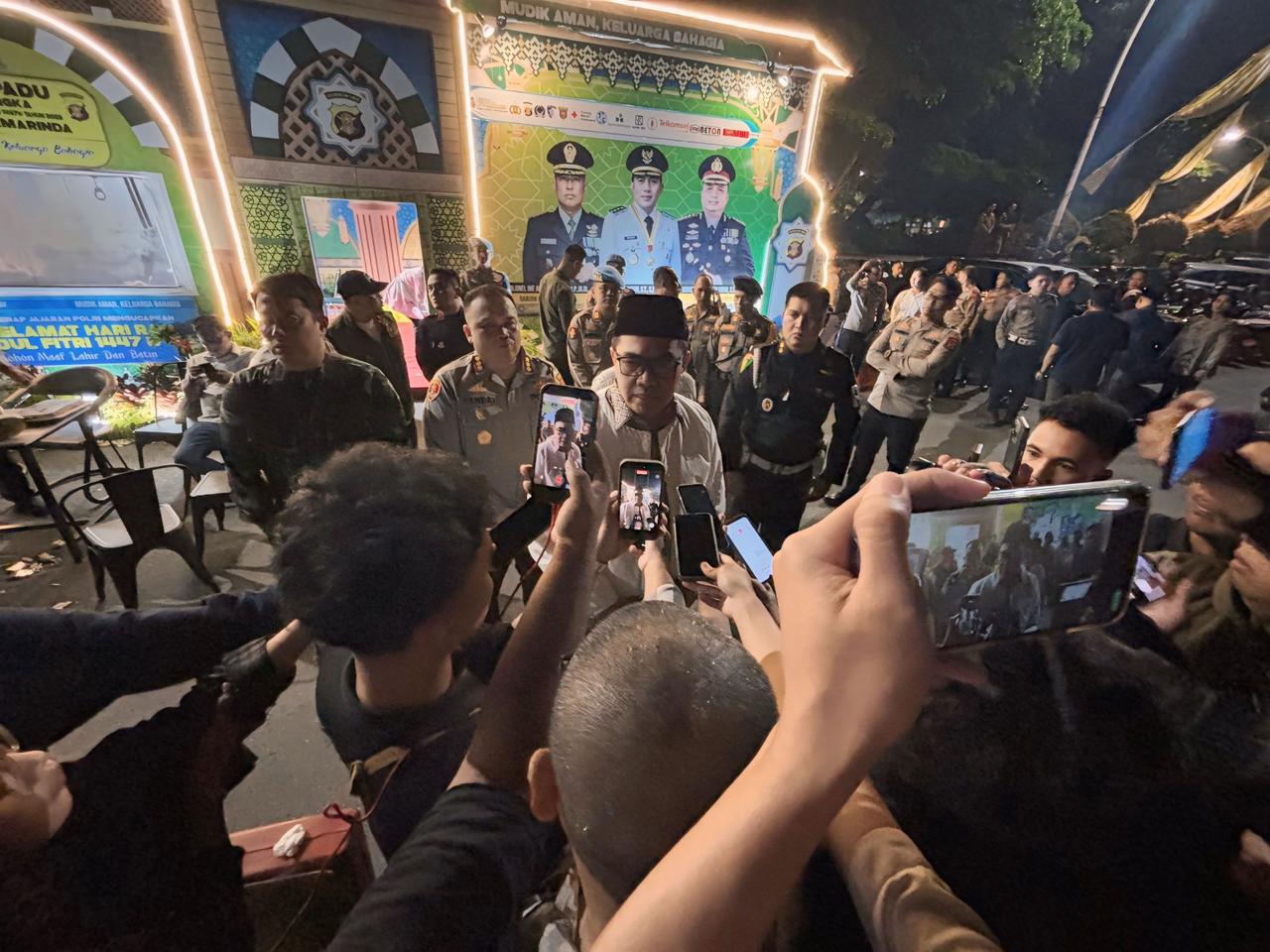 Malam takbiran di Samarinda.