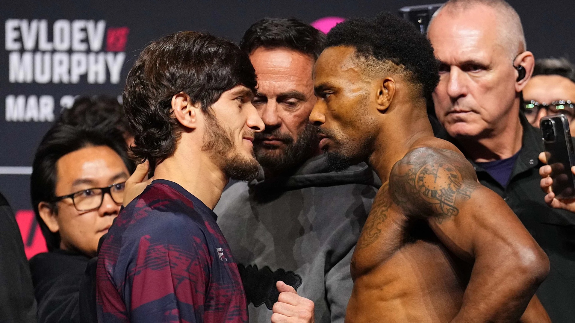 Movsar Evloev vs. Lerone Murphy 