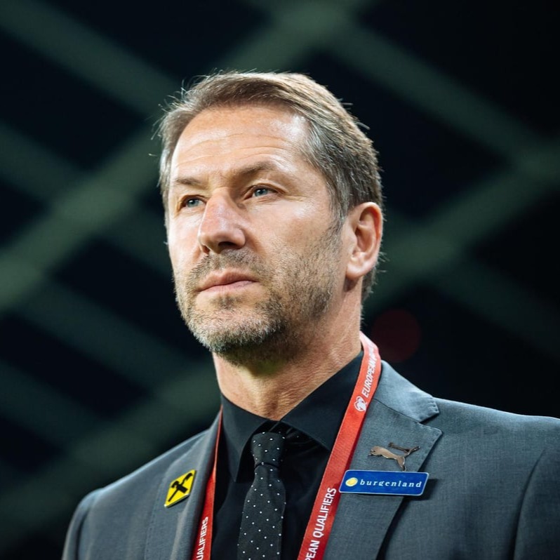 Franco Foda, pelatih Kosovo.